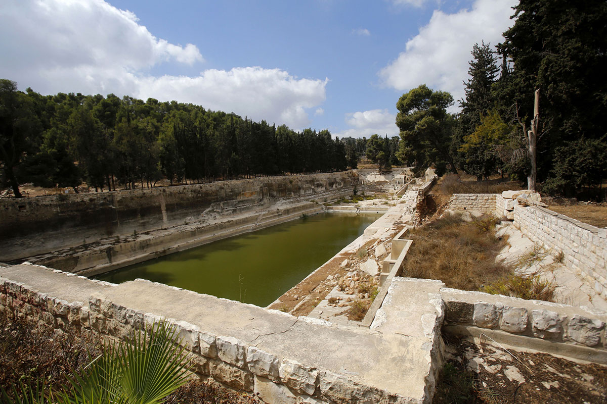 Solomon’s Pools